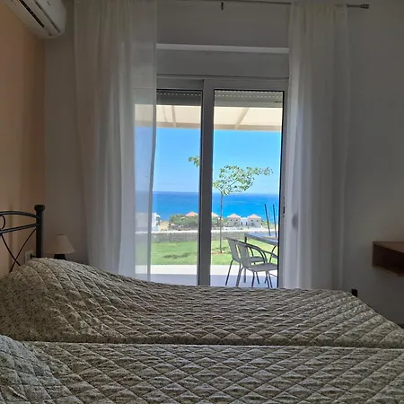 Nyaraló Almira House Kiotári