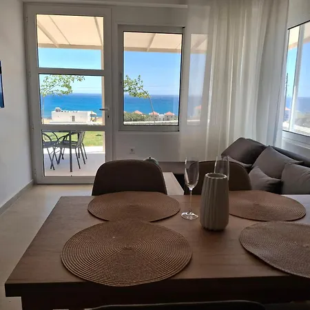 Almira House * Κιοτάρι